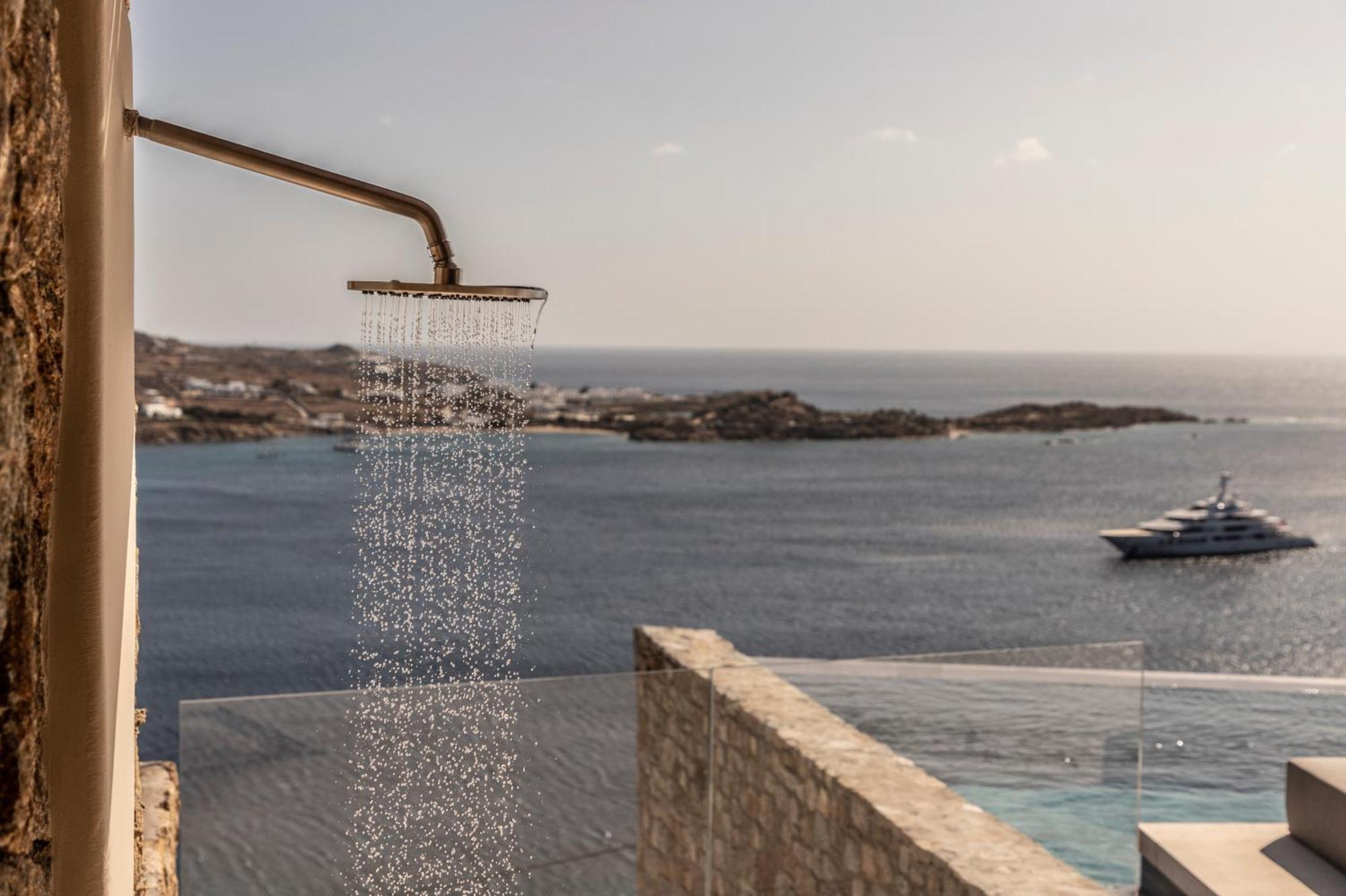 The Skyvilla Mykonos - A Landmark Property With Breathtaking Views Of The Psarou Bay Mykonos Town Ngoại thất bức ảnh